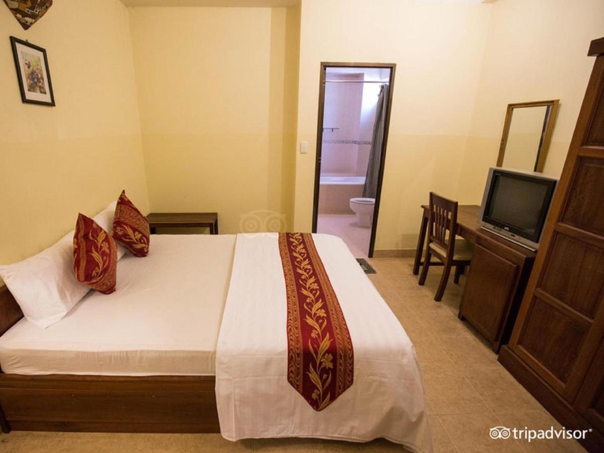 Caroline Hotel Ho Chi Minh-stad Buitenkant foto