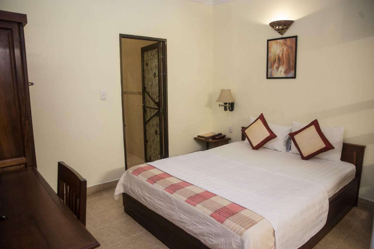 Caroline Hotel Ho Chi Minh-stad Buitenkant foto