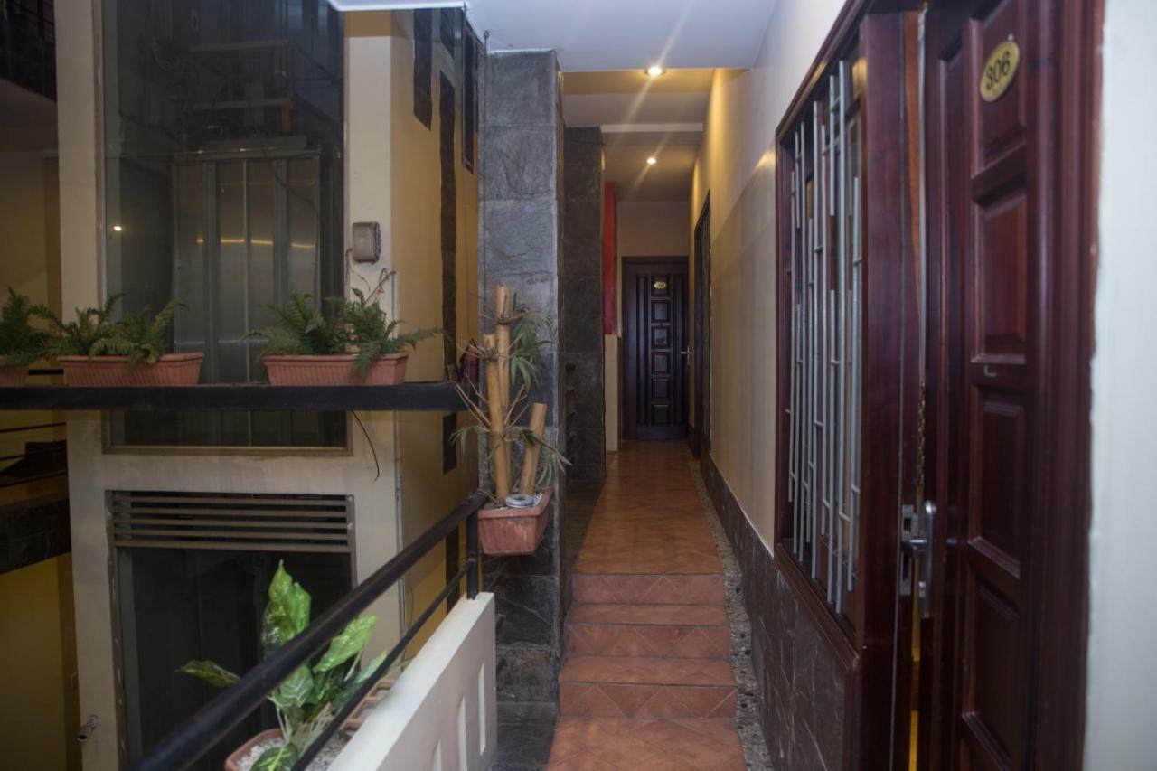 Caroline Hotel Ho Chi Minh-stad Buitenkant foto